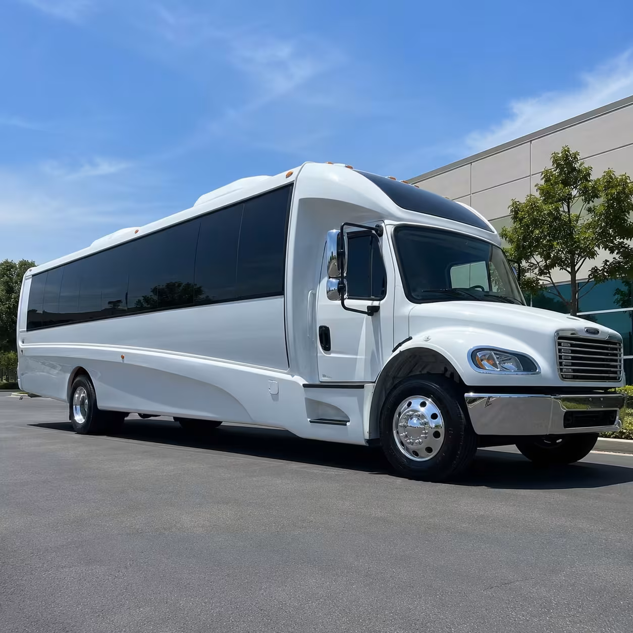 san marcos minibus rentals for youth group and ministry trips